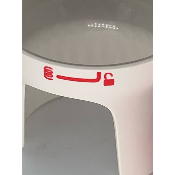 Tupperware Vegetable Cutter Spiralizer Handy Veggie Noodle Cutting Tool Red - Picture 12 of 13